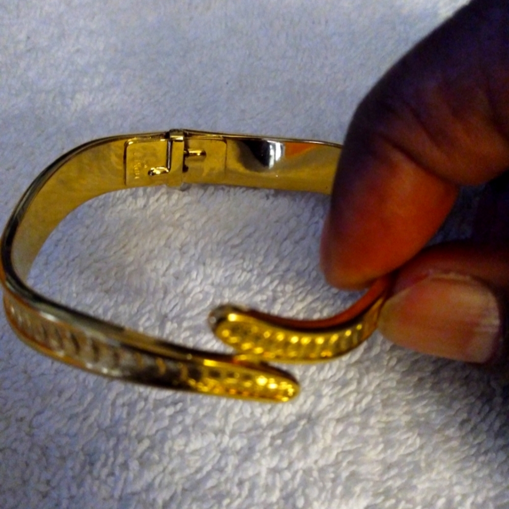 Monet Bangle - Picture 2 of 5